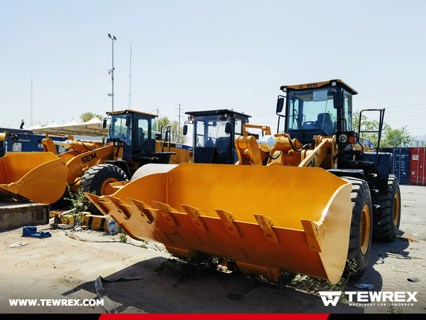  Algeria - 1 Unit SEM SEM660D Wheel Loader & 1 SEM518 Road Roller