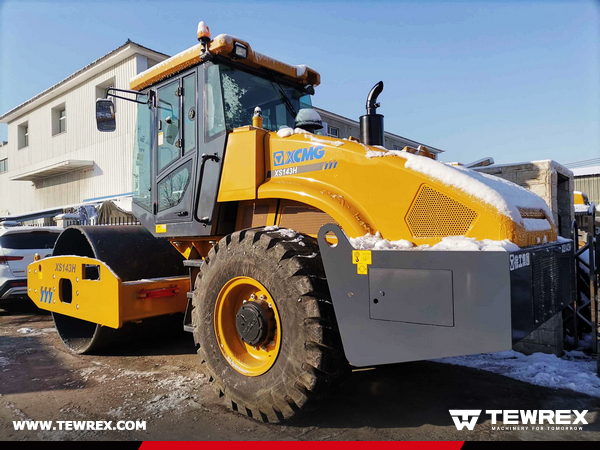 Algeria - 1 Unit XCMG XS143H Road Roller