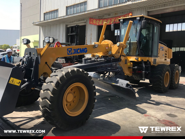 Algeria - 1 Unit XCMG Motor Grader GR180